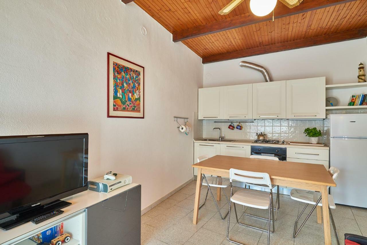 Holiday home Acasadigiuly